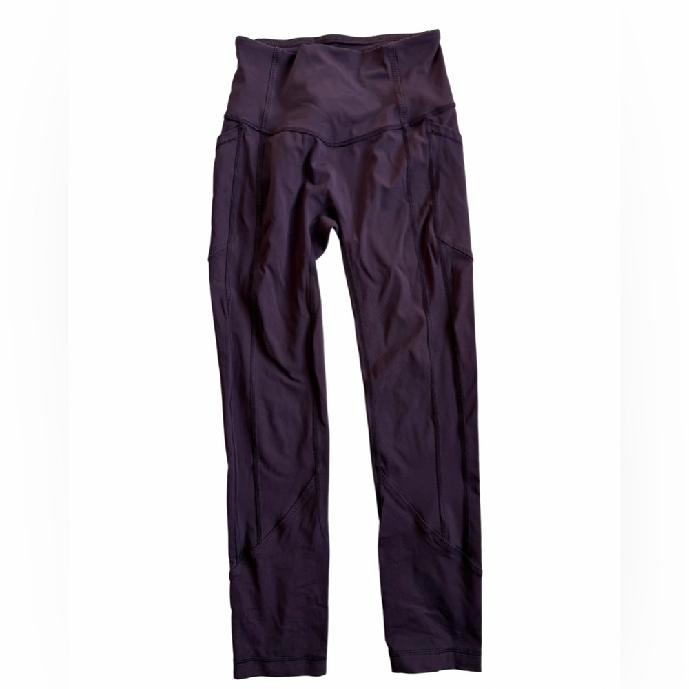 Lululemon All The Right Places Cropped ll 23”
